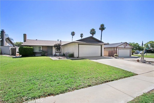 Photo of 8265 Eastwood Av