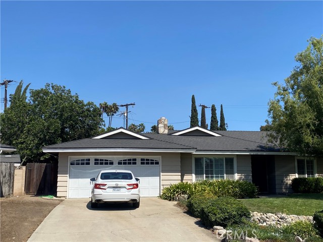 Property photo of 3284 Dawnview AV