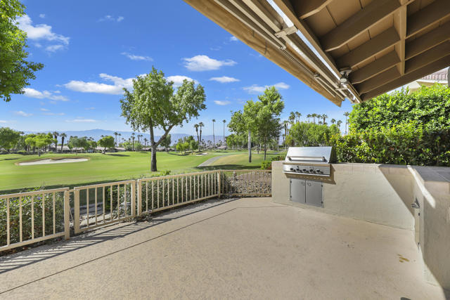 Property photo of 241 Bouquet Canyon DR