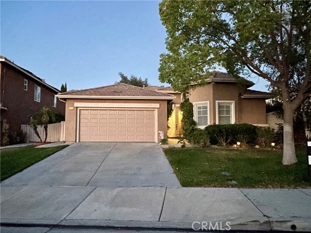 Property photo of 44388 Kingston DR