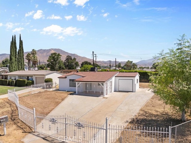 Property photo of 27256 13th