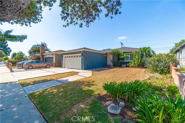 Property photo of 20813 Normandie AV