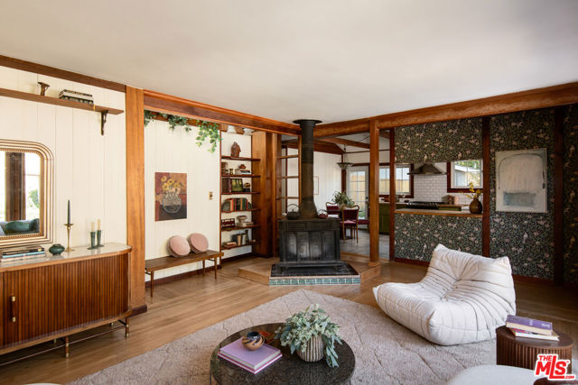 Property photo of 301 Museum DR