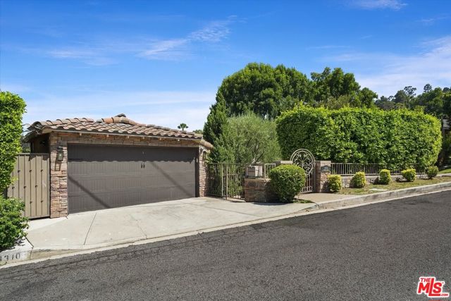 Property photo of 3310 Bennett DR