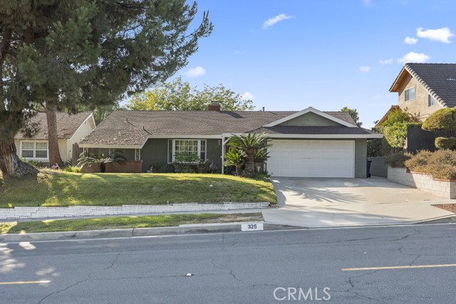 Photo of 325 El Encino