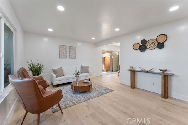 Property photo of 22718 Via Castilla