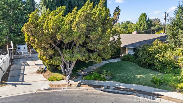 Property photo of 401 Estralita