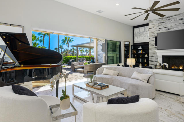 Property photo of 57910 Stone Creek TR