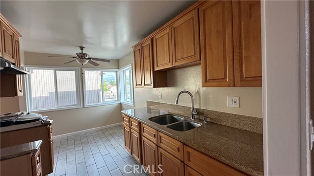 Property photo of 3050 Vineland