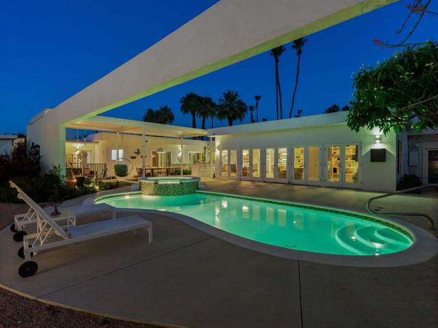 Property photo of 958 E Mesquite AV