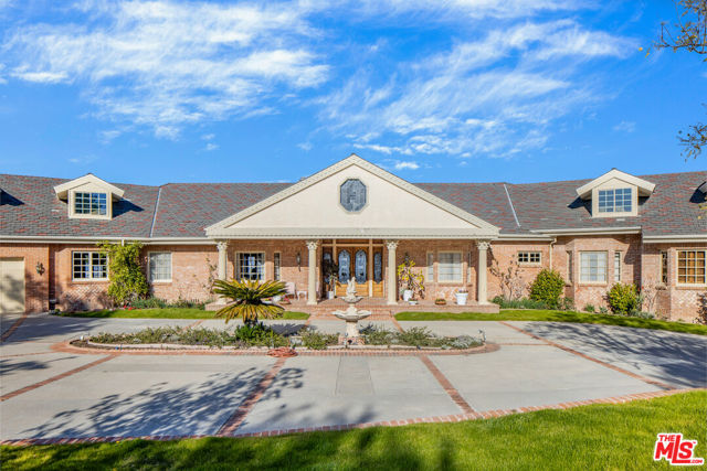 Property photo of 16501 Mulholland DR