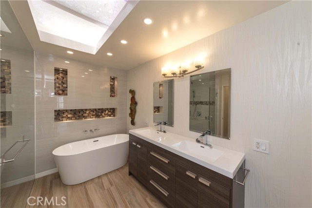 Property photo of 4428 Spencer ST