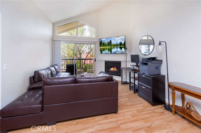 Property photo of 5535 Canoga AV
