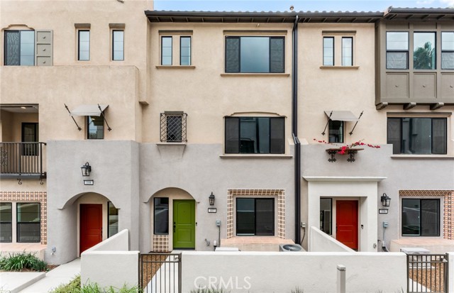 Property photo of 107 Kimberwick CT