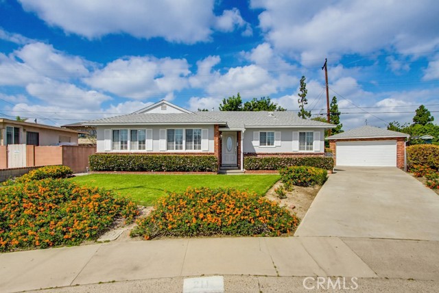 Property photo of 211 S Date