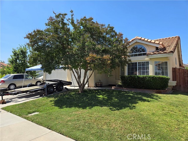 Property photo of 2121 Begonia CT