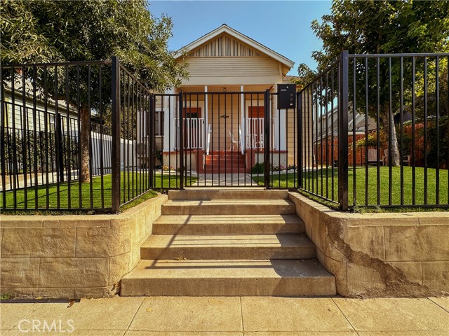 Property photo of 3770 Locust ST