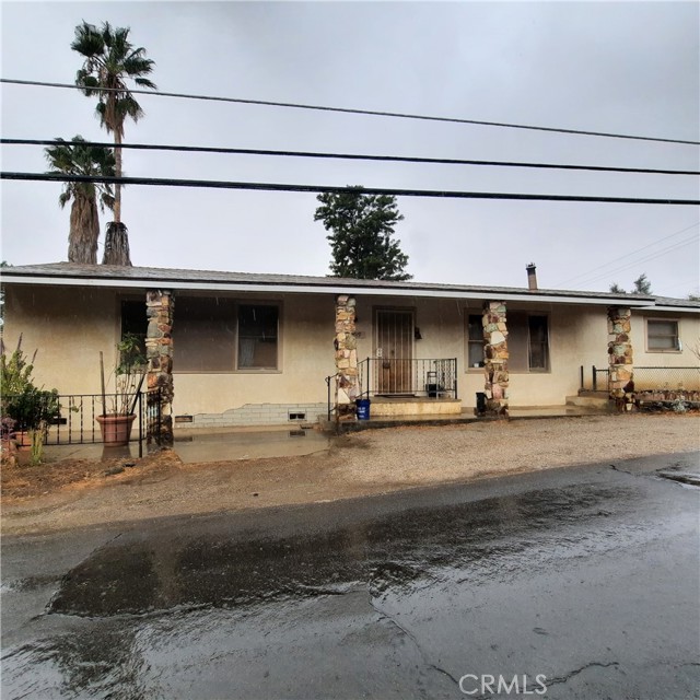 Property photo of 28319 Clark PL
