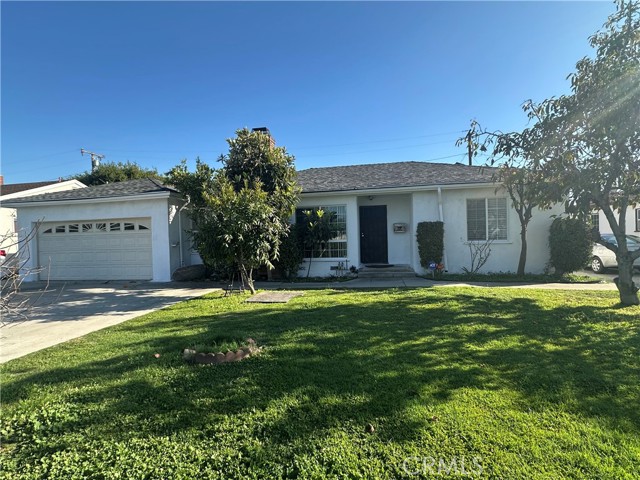 Property photo of 1020 E Rowland AV