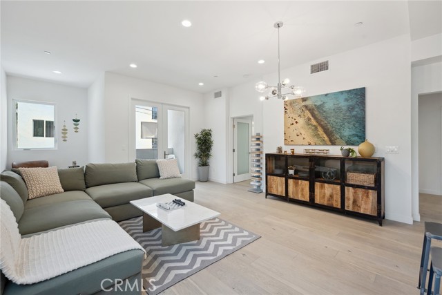 Property photo of 1746 Garfield PL