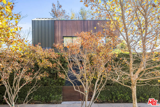 Property photo of 660 Sunset AV