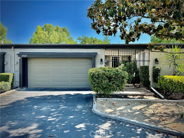 Property photo of 28267 Paseo Grande DR