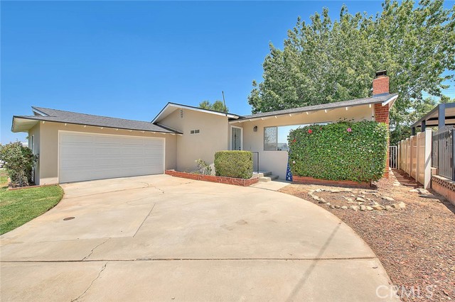 Property photo of 1242 2nd PL