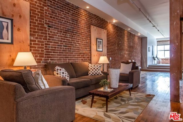 Property photo of 500 Molino ST