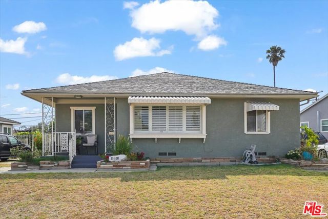 Property photo of 11601 Simms AV