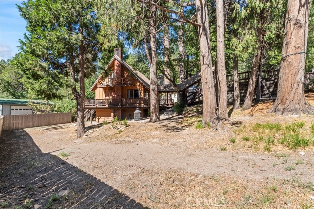 Property photo of 27481 Meadow DR