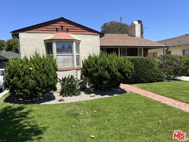 Property photo of 2419 23rd ST