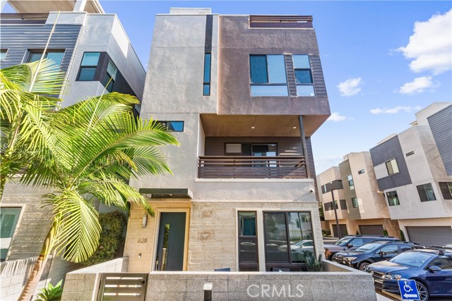 Property photo of 628 Cardiff Reef
