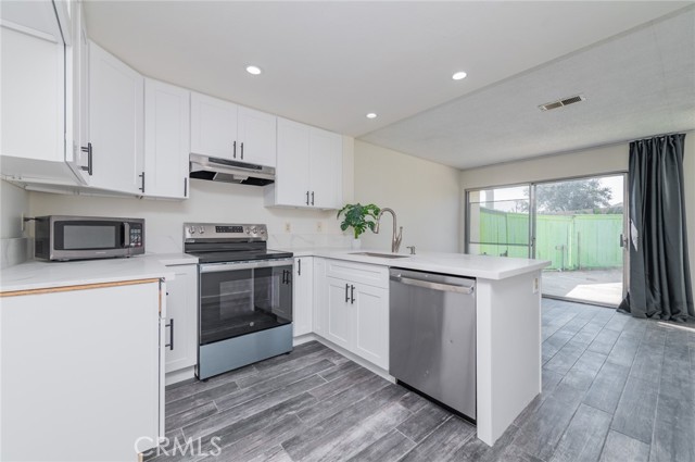 Property photo of 952 Pinyon CT