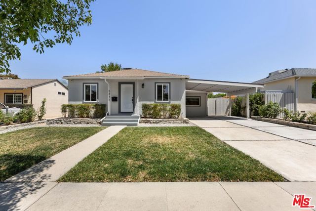 Property photo of 5846 Shoshone AV