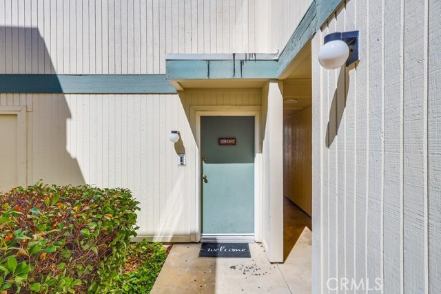 Property photo of 10435 Newhome AV