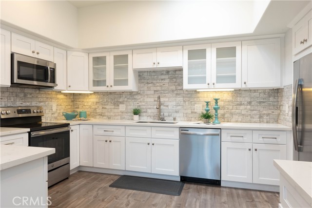 Property photo of 1221 Knollwood M4 47H
