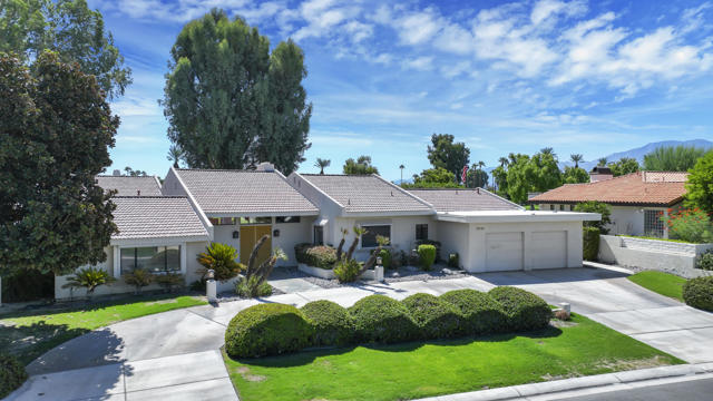 Property photo of 78805 Saint Thomas DR