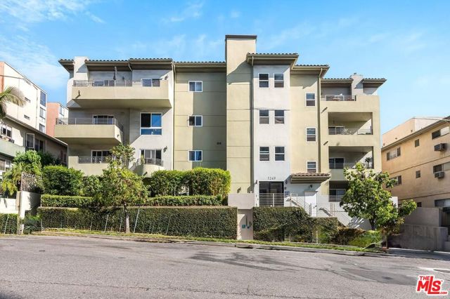 Property photo of 7249 Franklin AV
