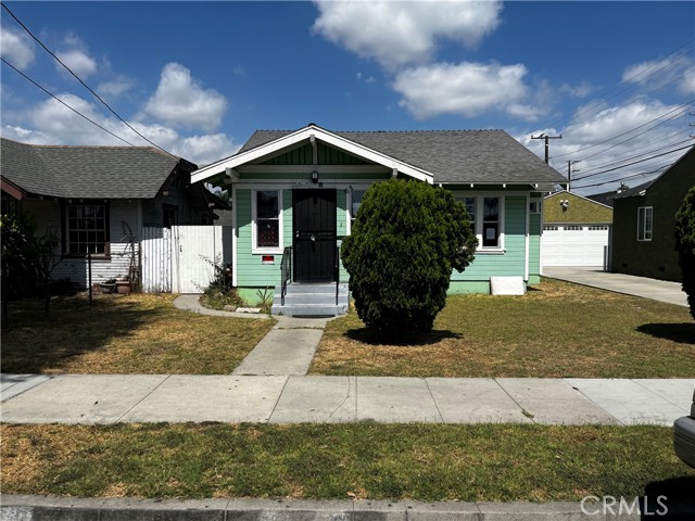 Photo of 1909 E 59th St