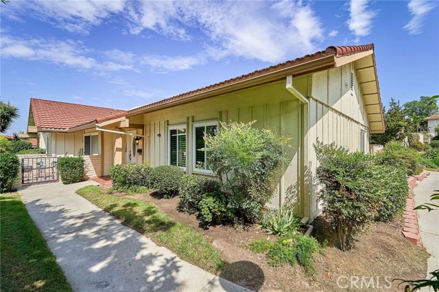 Property photo of 3130 Via Serena North