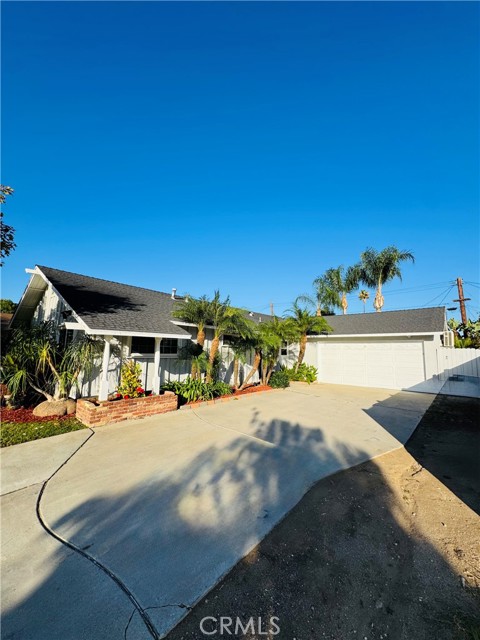 Property photo of 8741 Harper CT