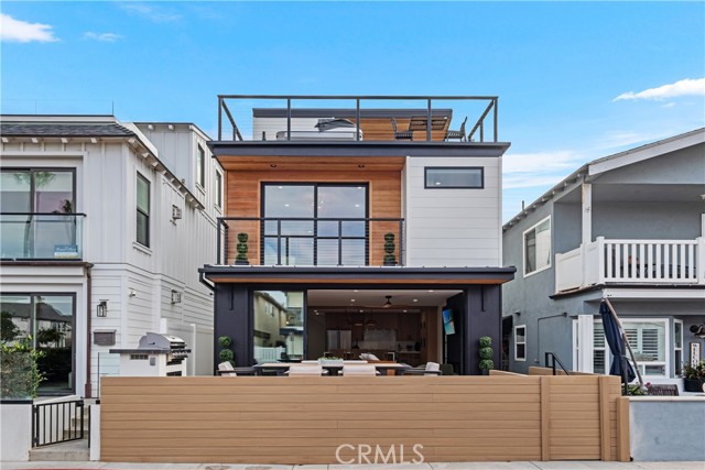 Property photo of 128 39th