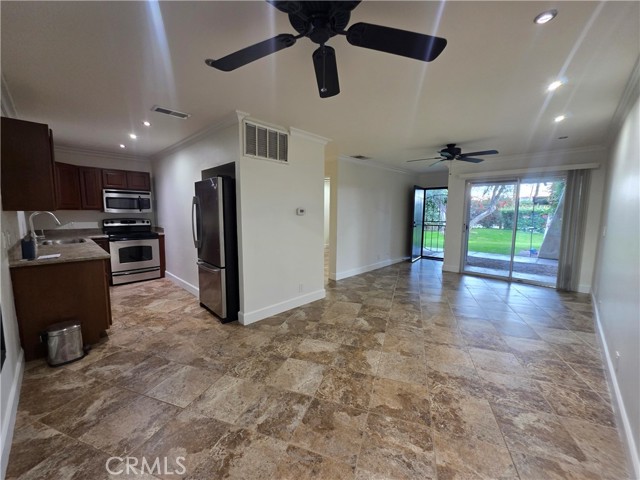 Property photo of 420 N Villa CT