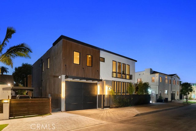 Property photo of 2619 S Rimpau Blvd