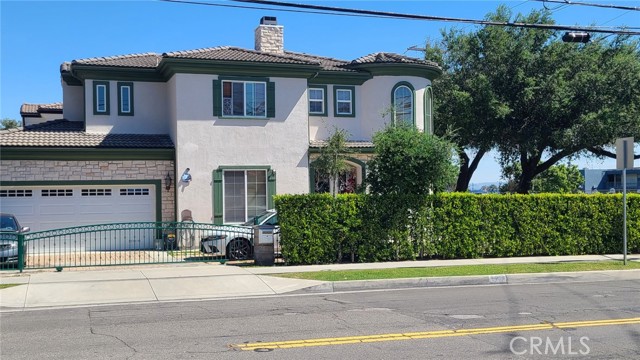 Property photo of 6304 Oak AV