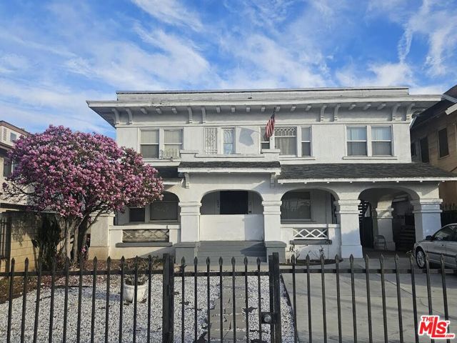 Property photo of 1424 Crenshaw BL