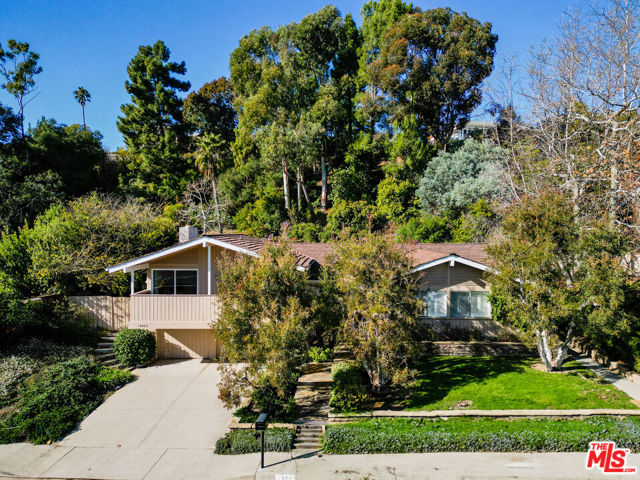 Property photo of 13443 Bayliss RD