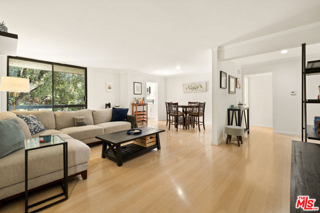 Property photo of 4049 Via Marisol
