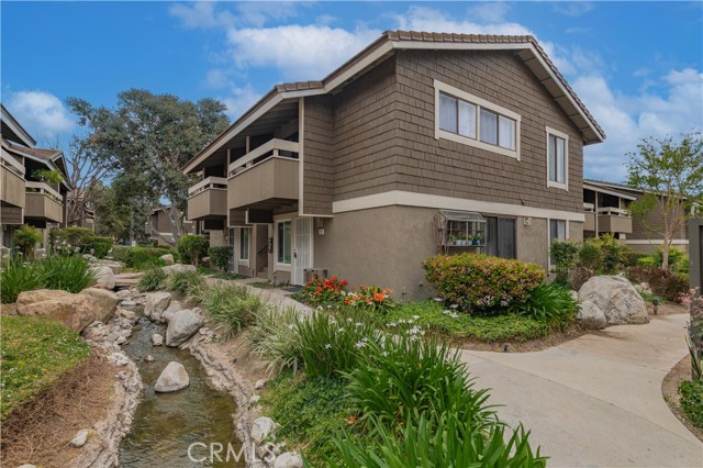 Property photo of 303 Streamwood