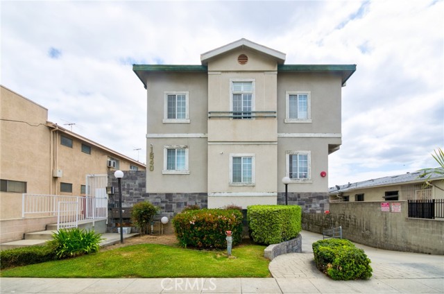 Property photo of 1540 New AV